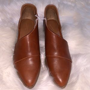 Universal Thread Bootie cognac